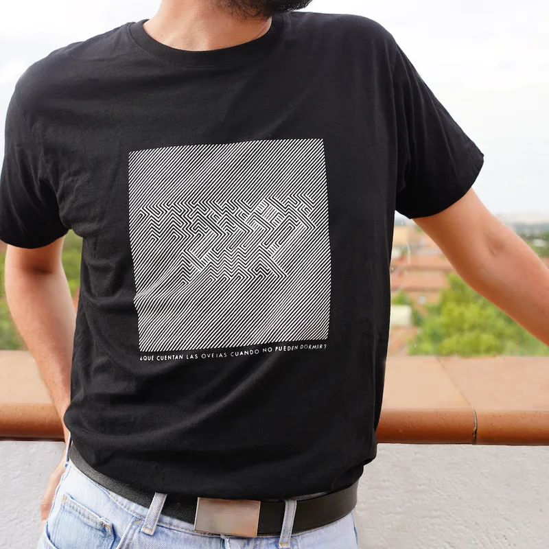 Camiseta negra